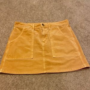 AE Yellow corduroy skirt